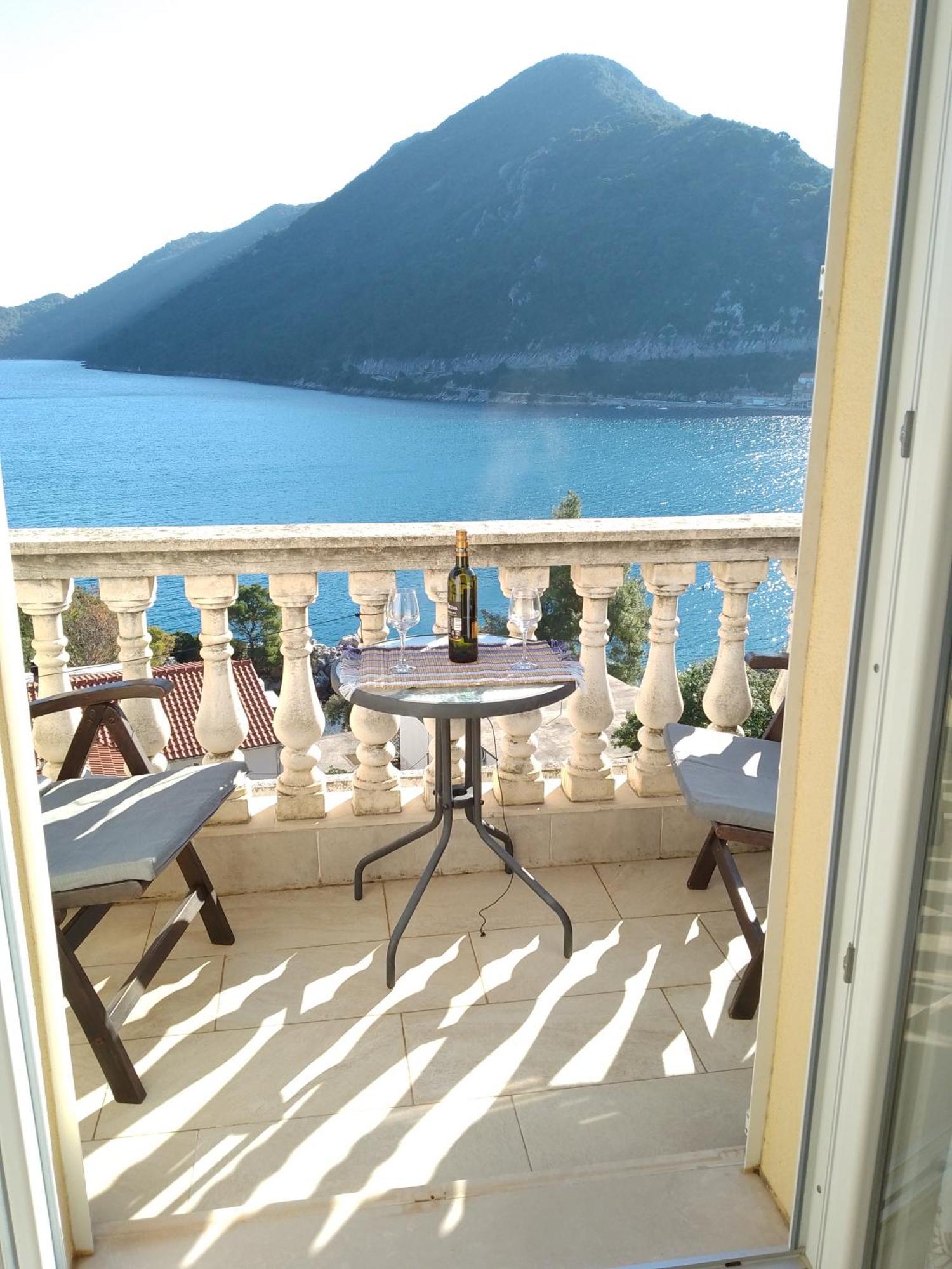 Laura Mljet Apartment Sobra