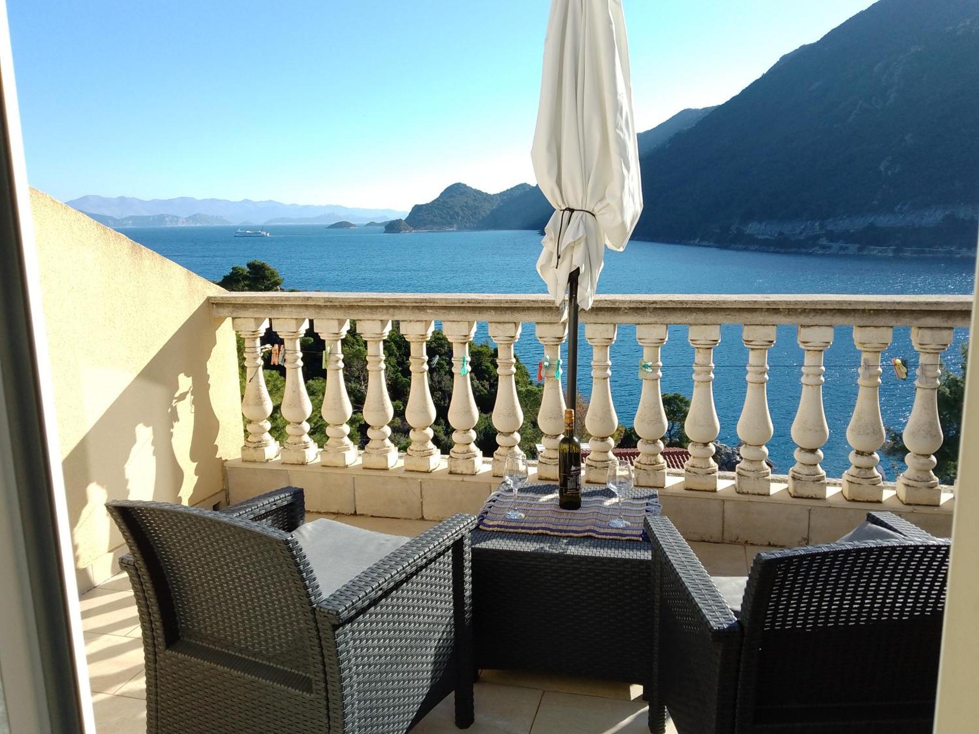 Apartment Laura Mljet *